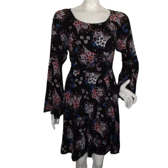 TORRID Dress, 12, Black Floral, Flounce/Trumpet Sleeve, Scoop neck, Tie waist - Picture 1 of 16